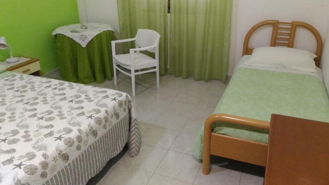 B&B Margherita Calasetta Luaran gambar