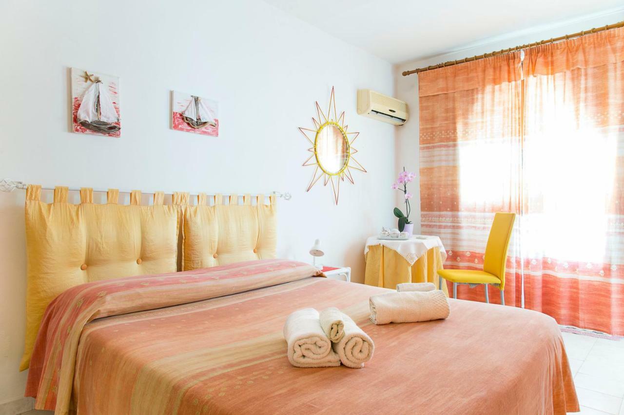 B&B Margherita Calasetta Luaran gambar